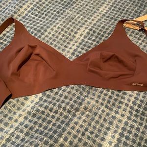 Skims Bra L-DD - NEW WITH TAGS